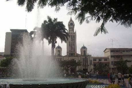 hotels Center of the city of Machala - Province of El Oro Pictures
